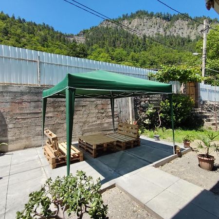 Ati Mta - Eco Hostel Borjomi Exterior foto